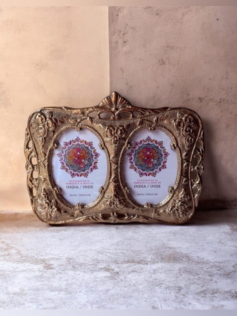 Gold Double Oval Ornate Photo Frame - Handcrafted Home Accent antique style